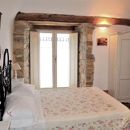 I Templari Di Alberona Hotell Eksteriør bilde