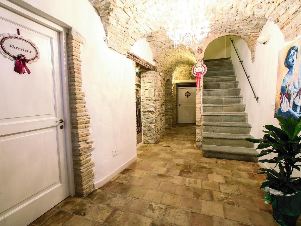 I Templari Di Alberona Hotell Eksteriør bilde